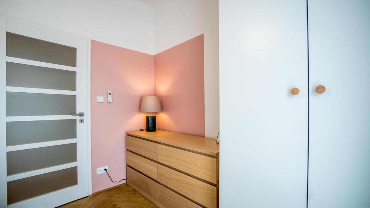 Center Terrace With Ac By Kovee Apartment